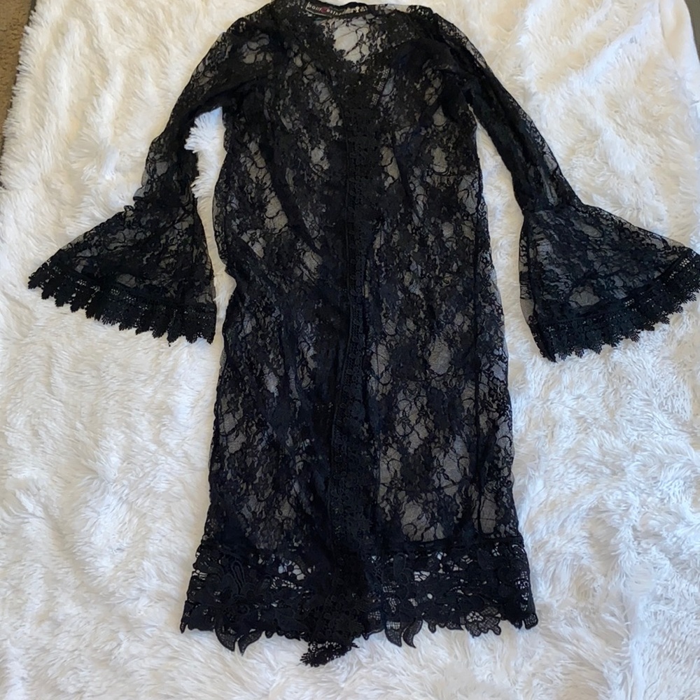 Polly & Esther Lace kimono size L bell sleeves
